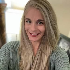 Meet your Posher, Brandi